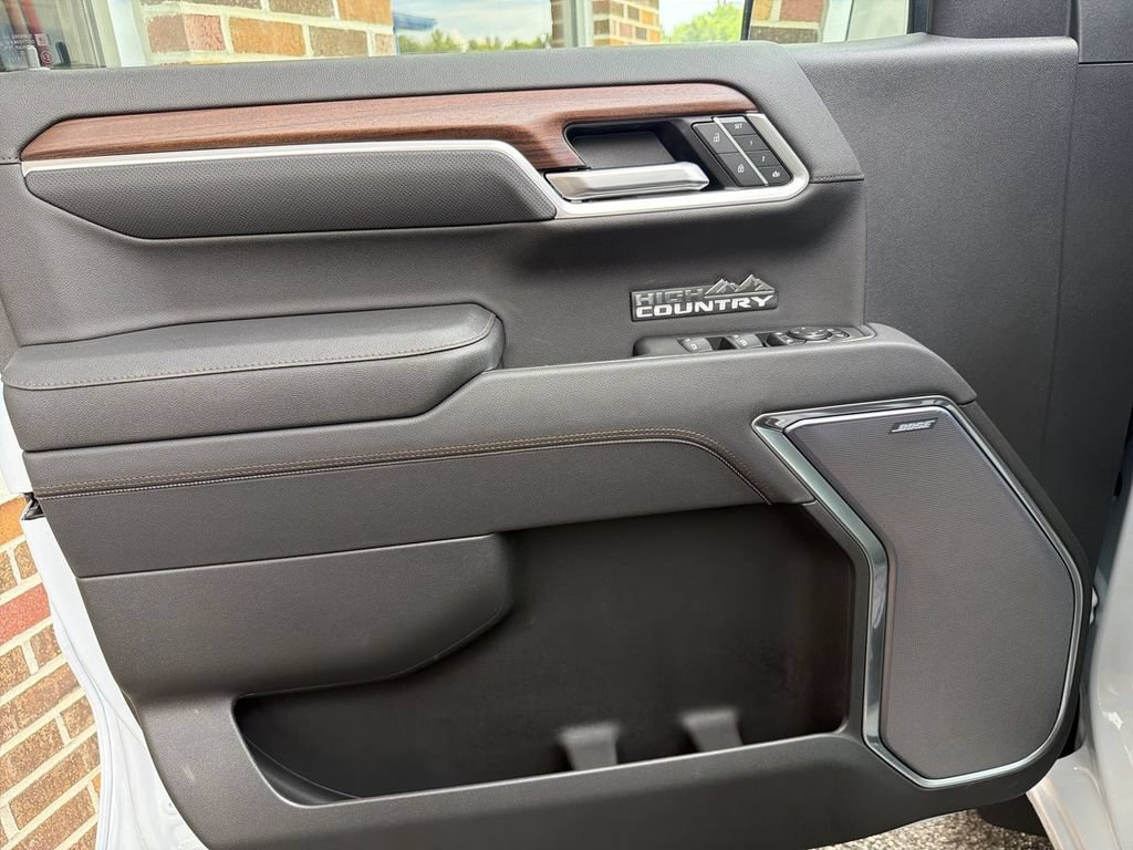 2026 Chevrolet Silverado 1500 High Country - Photo 21