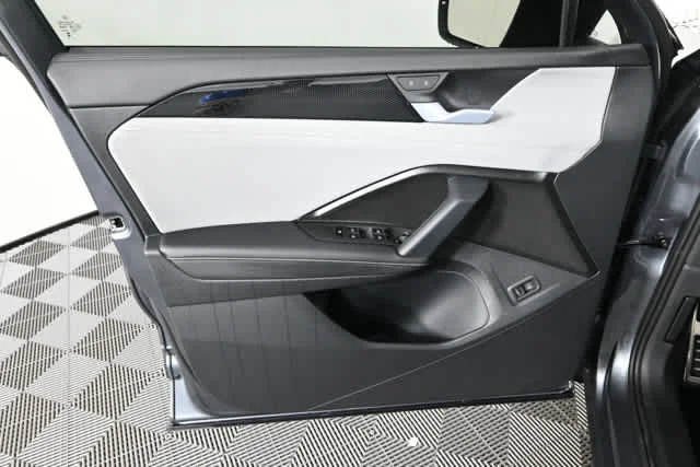 New 2026 Platinum Gray Metallic Volkswagen SE R-Line Black image 22