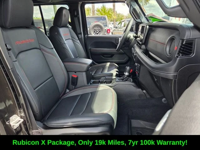 Certified Used 2025 Black Jeep Rubicon X image 19