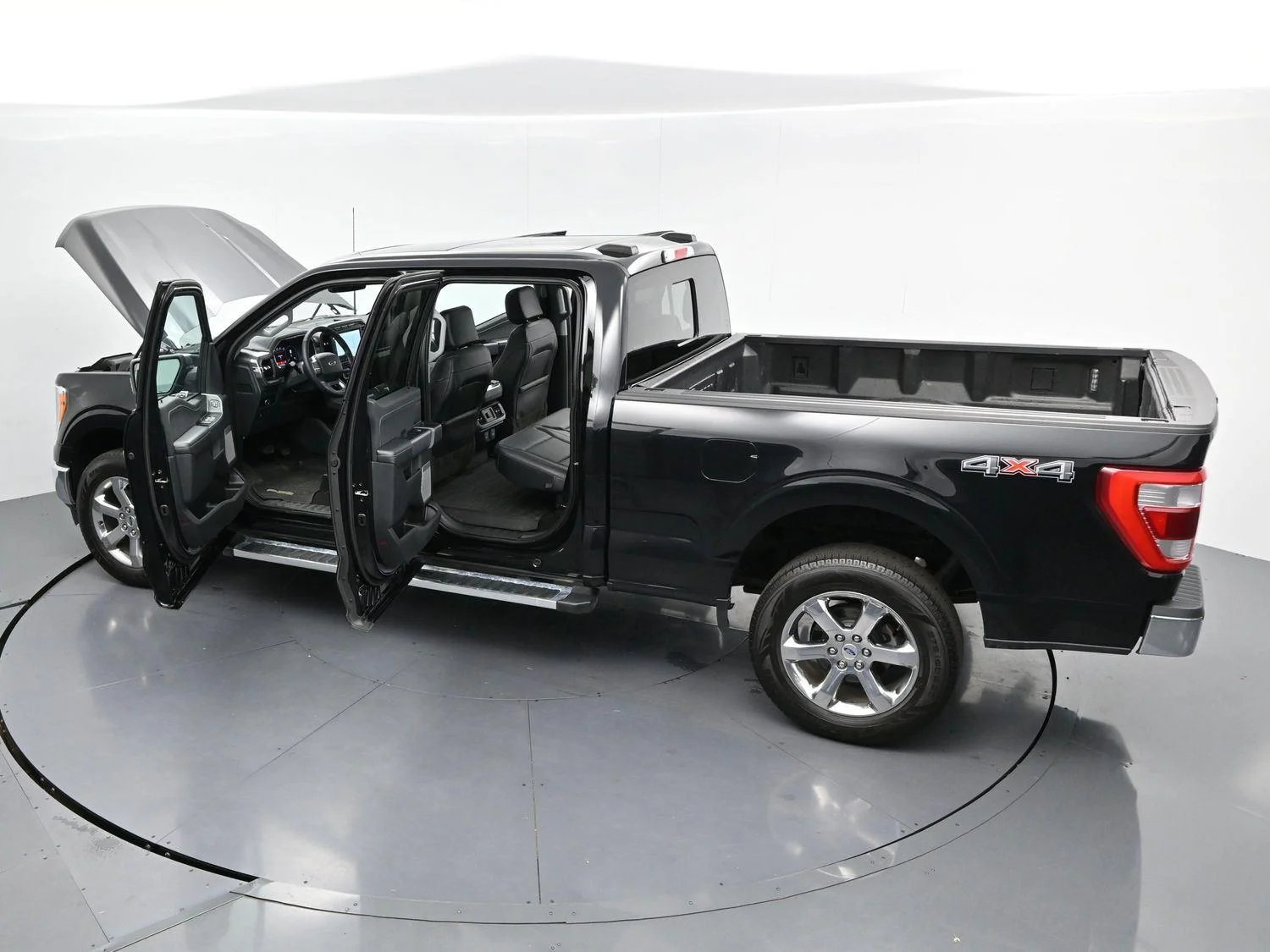Used 2023 Black Ford XL image 42