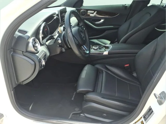 Used 2018  Mercedes-Benz C 300 image 14