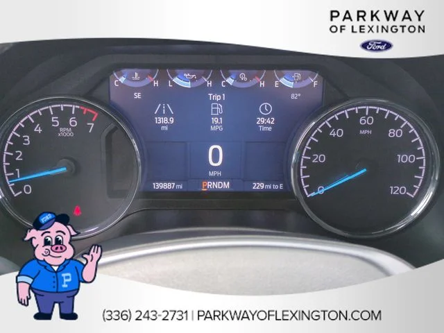 Used 2023 Black Ford XLT image 18