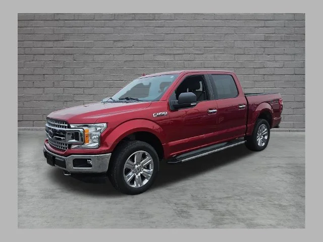 Used 2018 Red Ford XL image 1