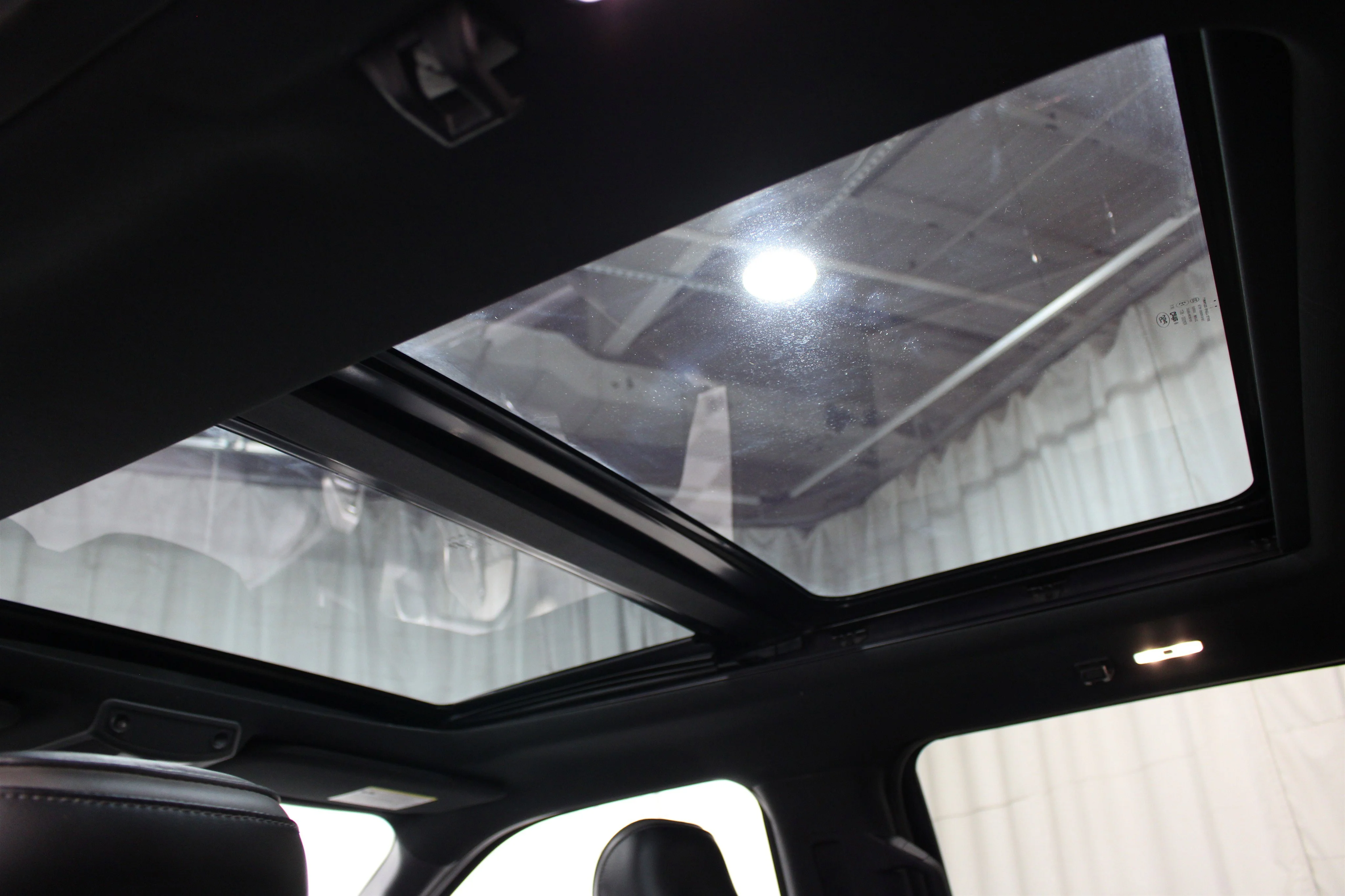 2016 Ford F-150 Platinum - Photo 22