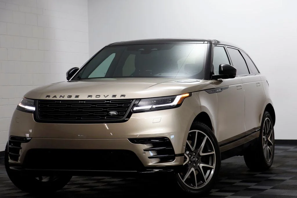 New 2026 Gold Land Rover Dynamic SE image 1
