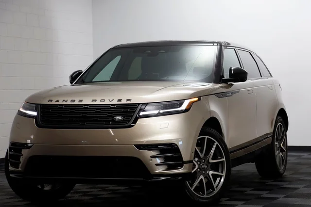 2026 Land Rover Range Rover Velar Dynamic SE