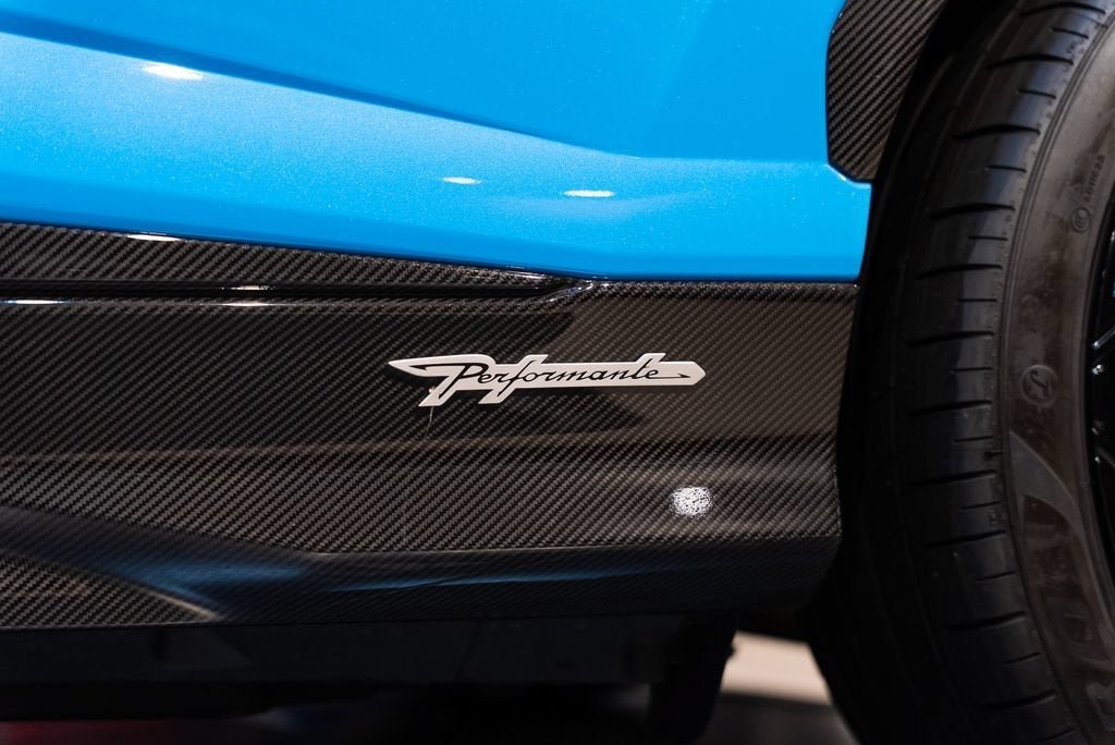 Used 2024 Blu Cepheus Metallic Lamborghini Performante image 46