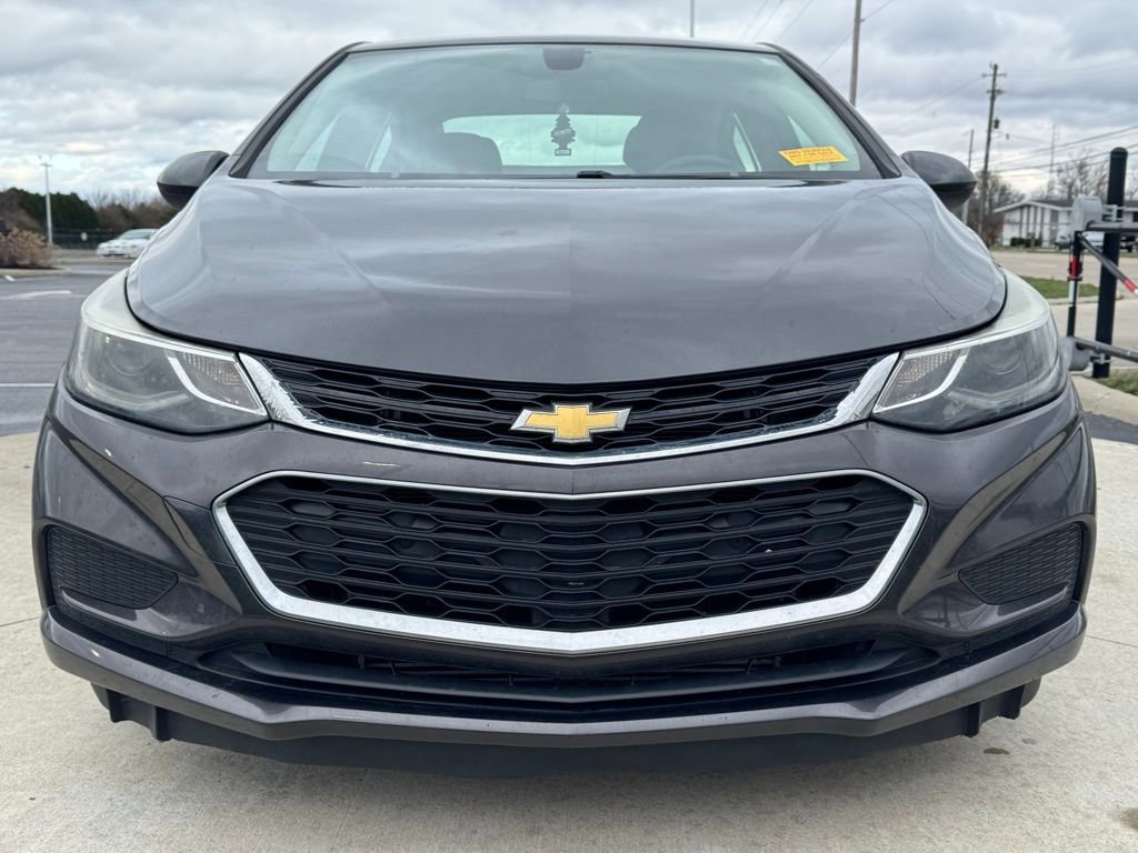 Used 2017 Chevrolet Cruze LT with VIN 1G1BE5SM2H7228357 for sale in Troy, OH