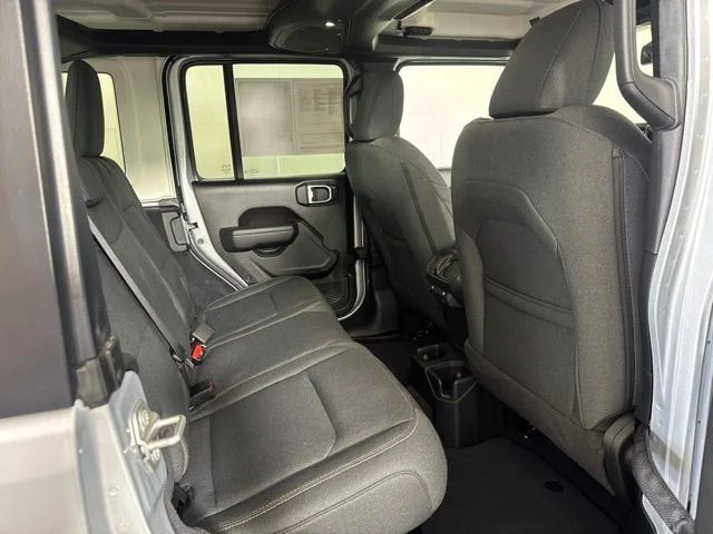 Used 2024 Silver Jeep Sport S image 5