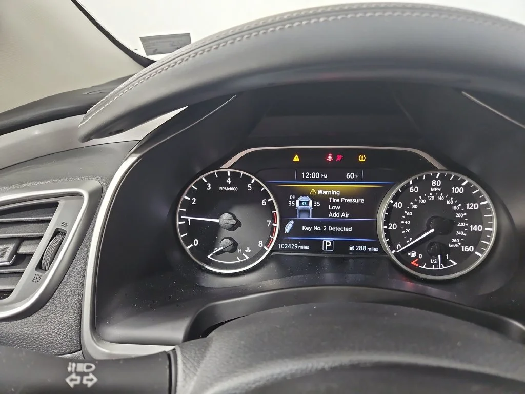 Used 2019 White Nissan S image 16