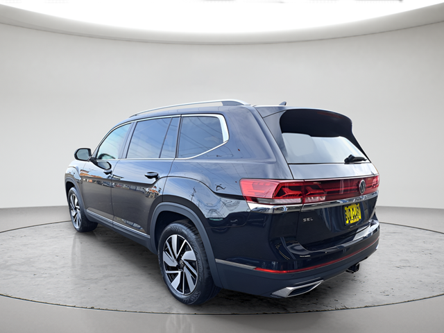 New 2025 Black Volkswagen 2.0T SEL image 5