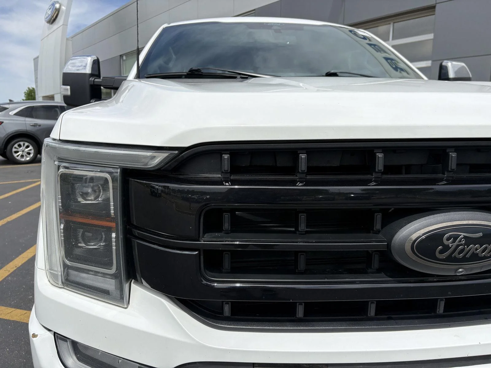 Used 2021 Oxford White Ford LARIAT image 25