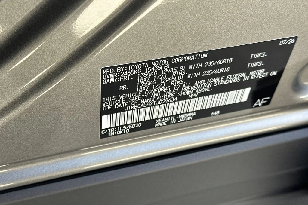 New 2026 Heavy Metal <sup>1</sup> Toyota  XLE image 27