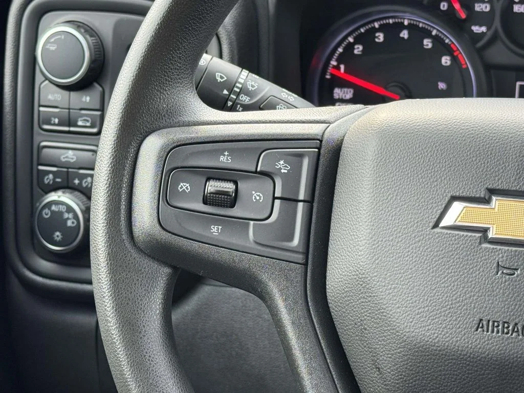 Used 2023 Blue Chevrolet Custom image 21