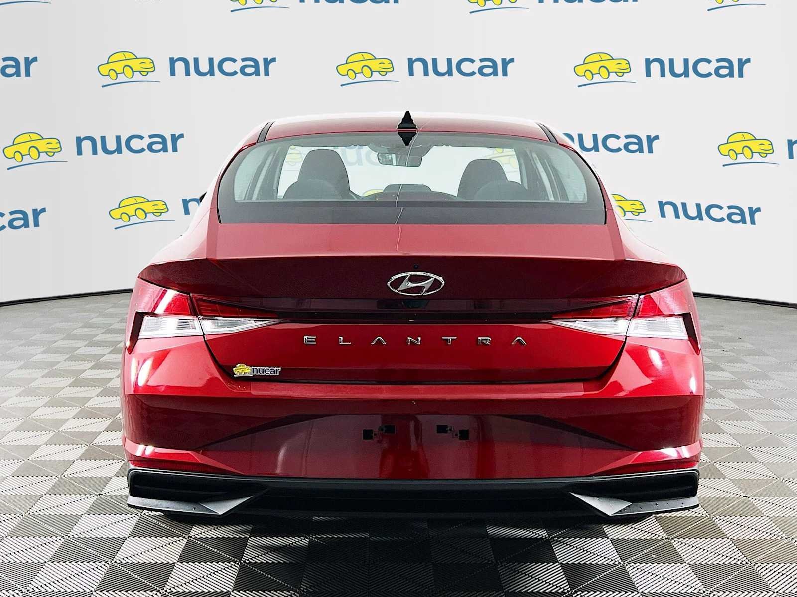Used 2023 Ultimate Red Hyundai SEL image 6