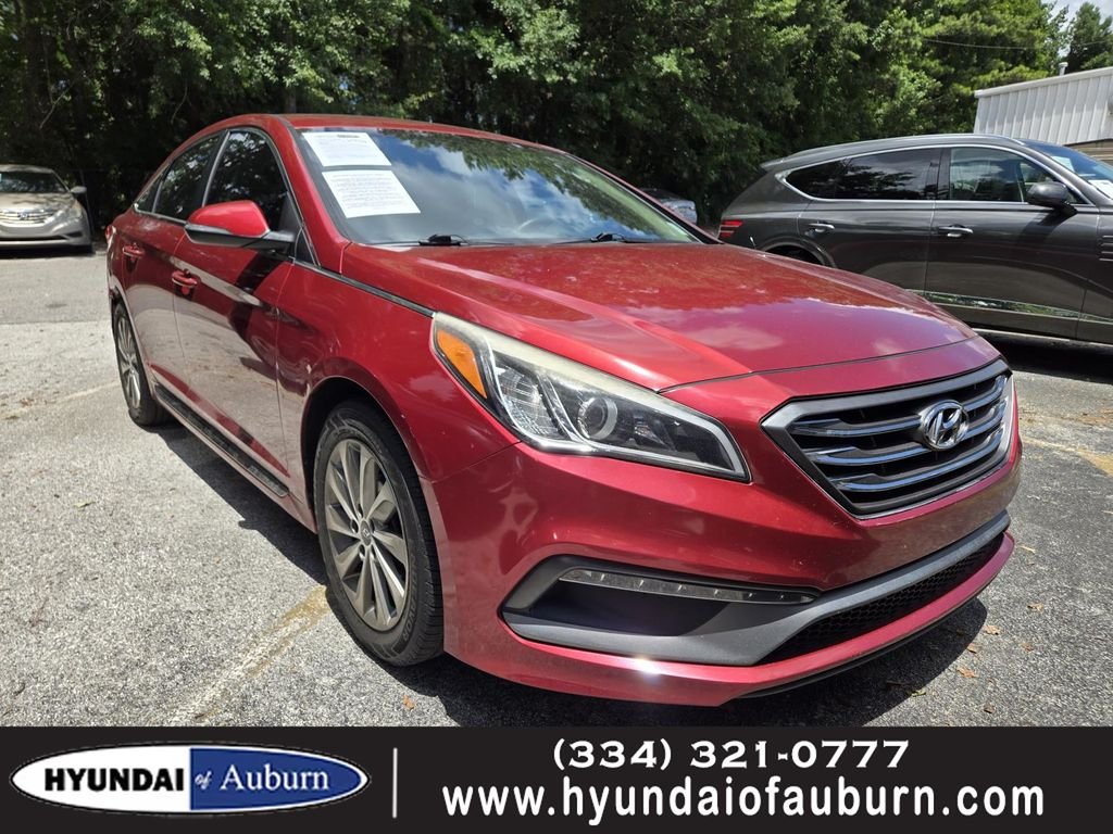 Used 2015 Red Hyundai Sport image 1