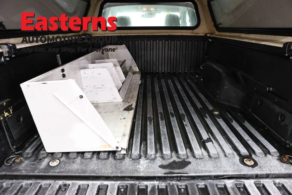 Used 2018 White Toyota SR image 9