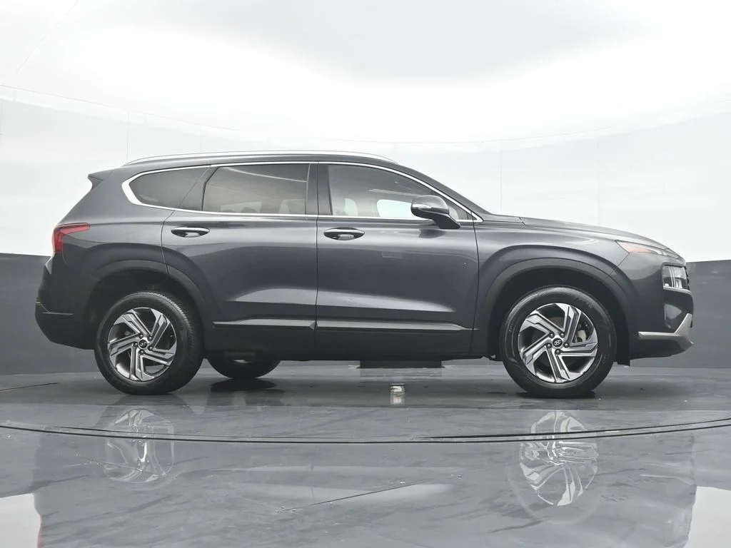 Used 2023 Gray Hyundai SEL image 31