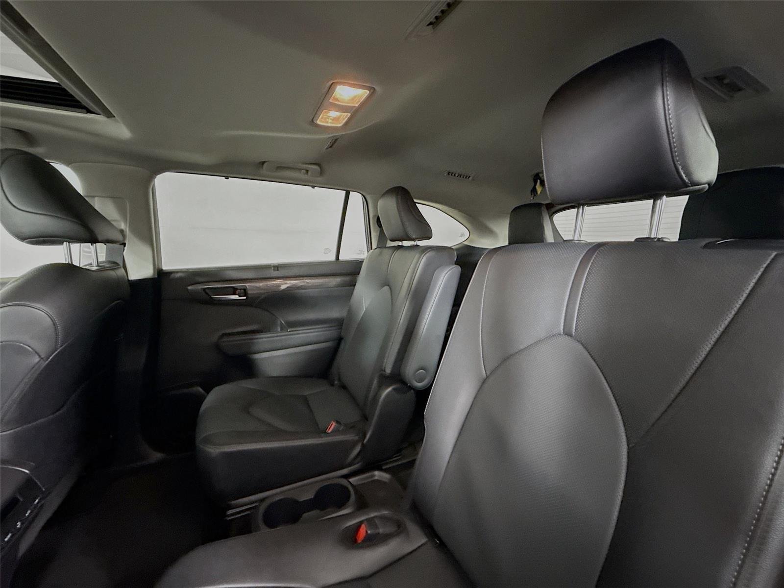 Used 2024 Midnight Black Metallic Toyota Hybrid Limited image 34