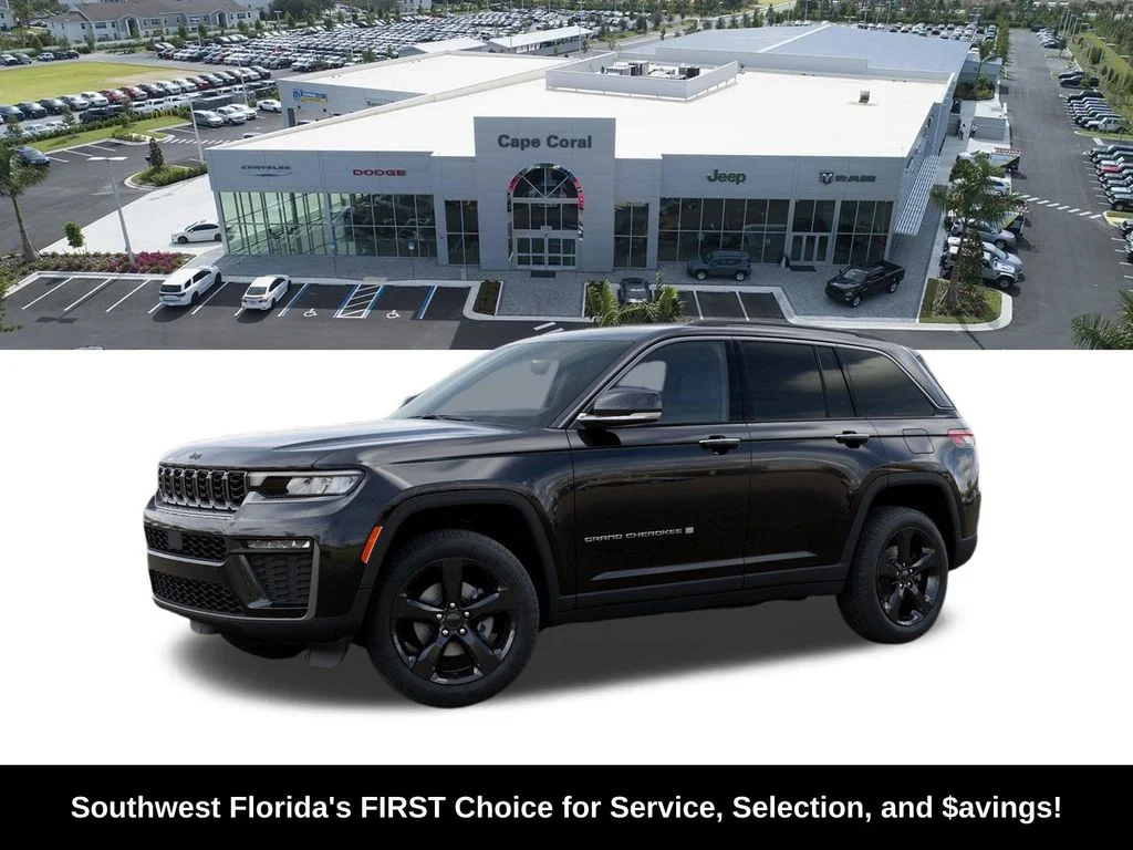 New 2026 Diamond Black Crystal Pearl-Coat Exterior Paint Jeep Limited image 2
