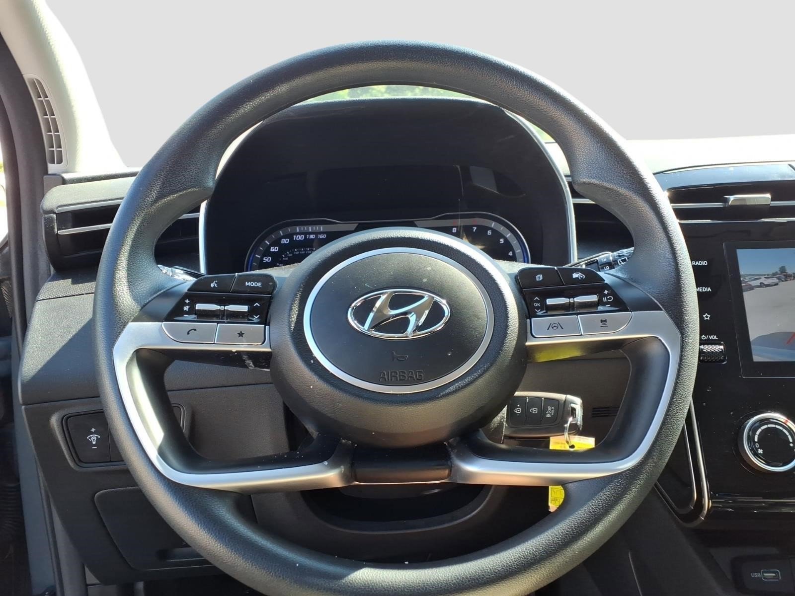Used 2024 Hampton Gray Hyundai SE image 15