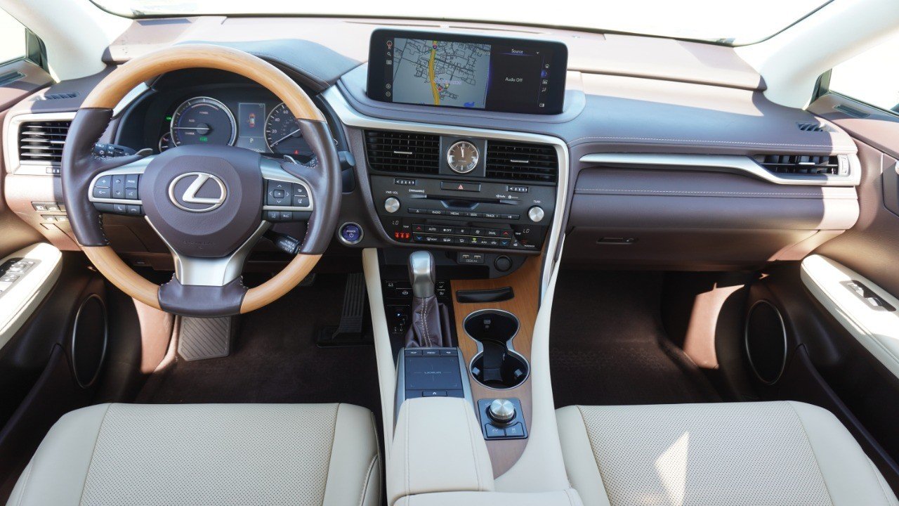 Certified Used 2020 Beige Lexus RX 450h image 31