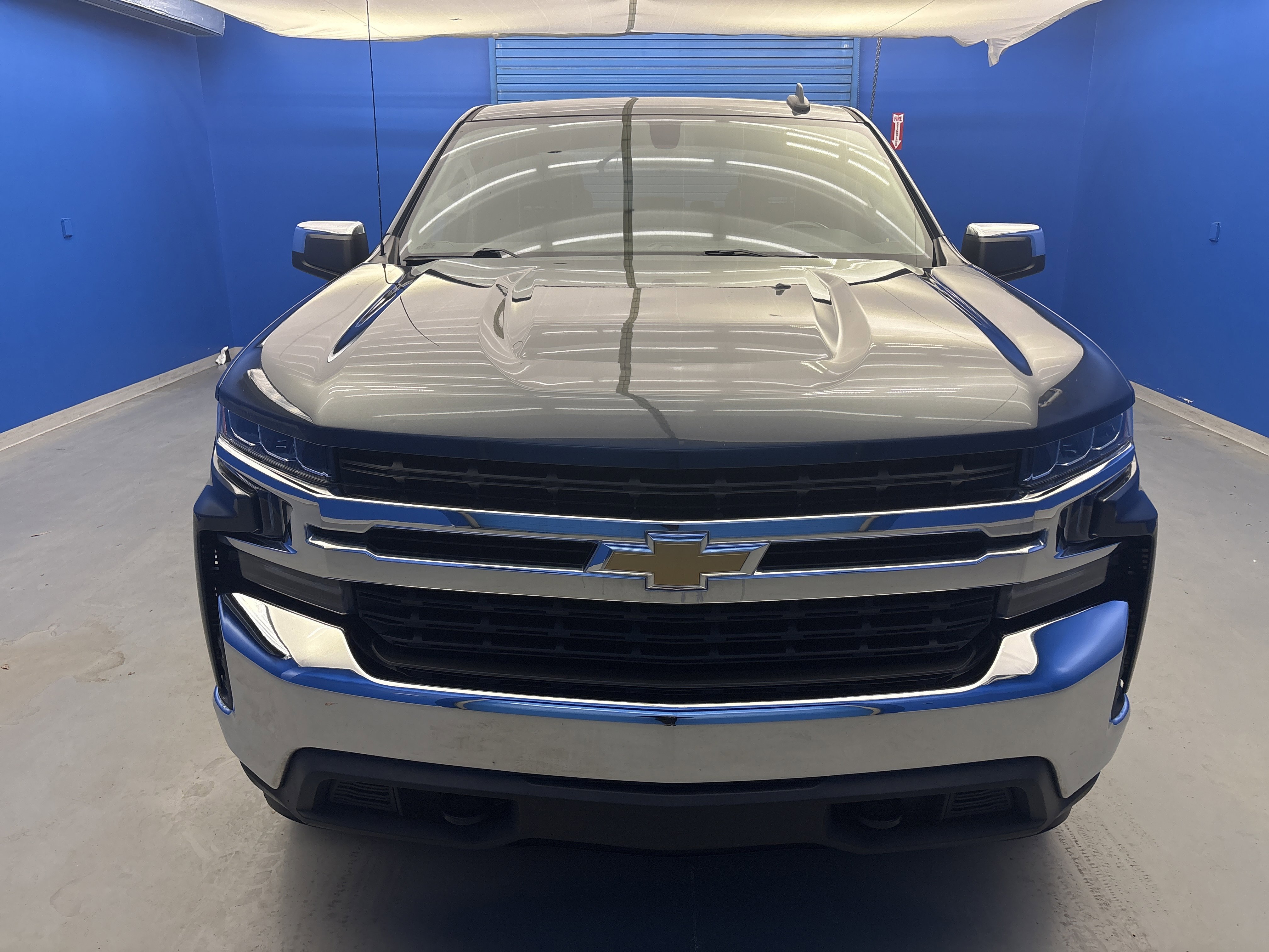 Used 2021 Shadow Gray Metallic Chevrolet LT image 3