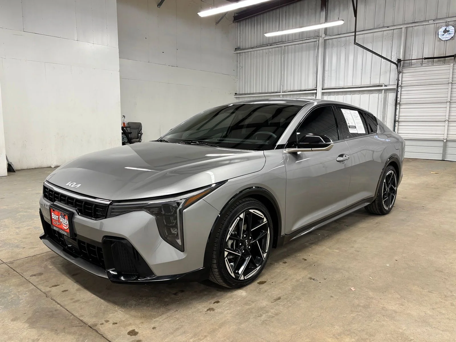 Used 2025 Gray Kia GT-Line image 3