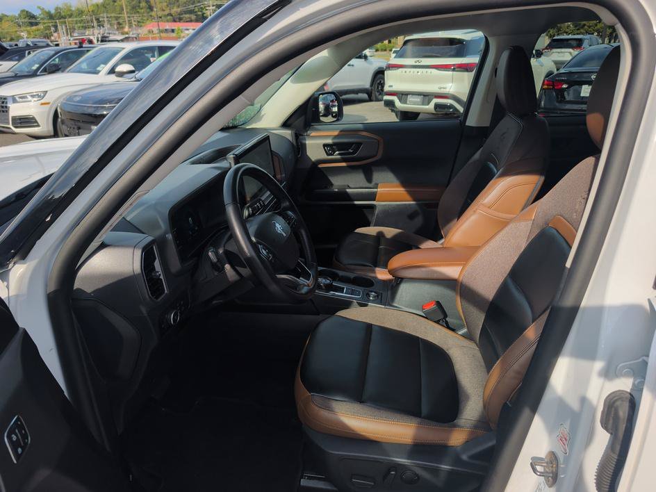 Used 2025 Oxford White Ford Outer Banks image 8
