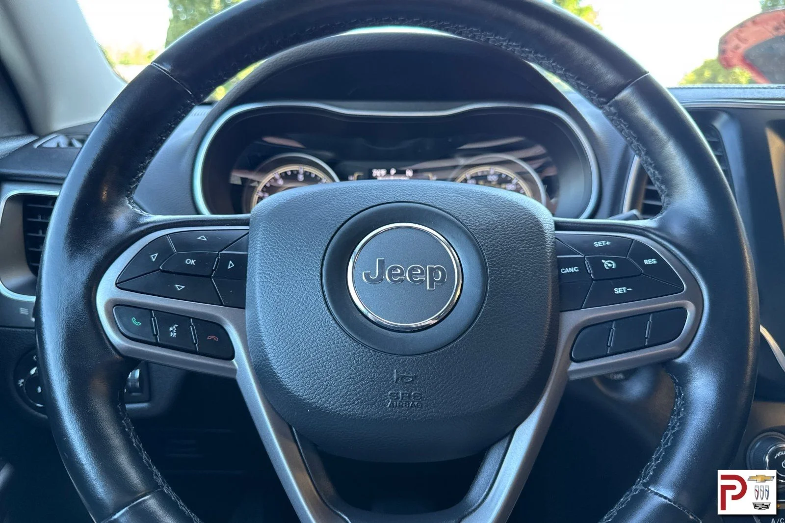 Used 2020 Gray Jeep Latitude Plus image 26