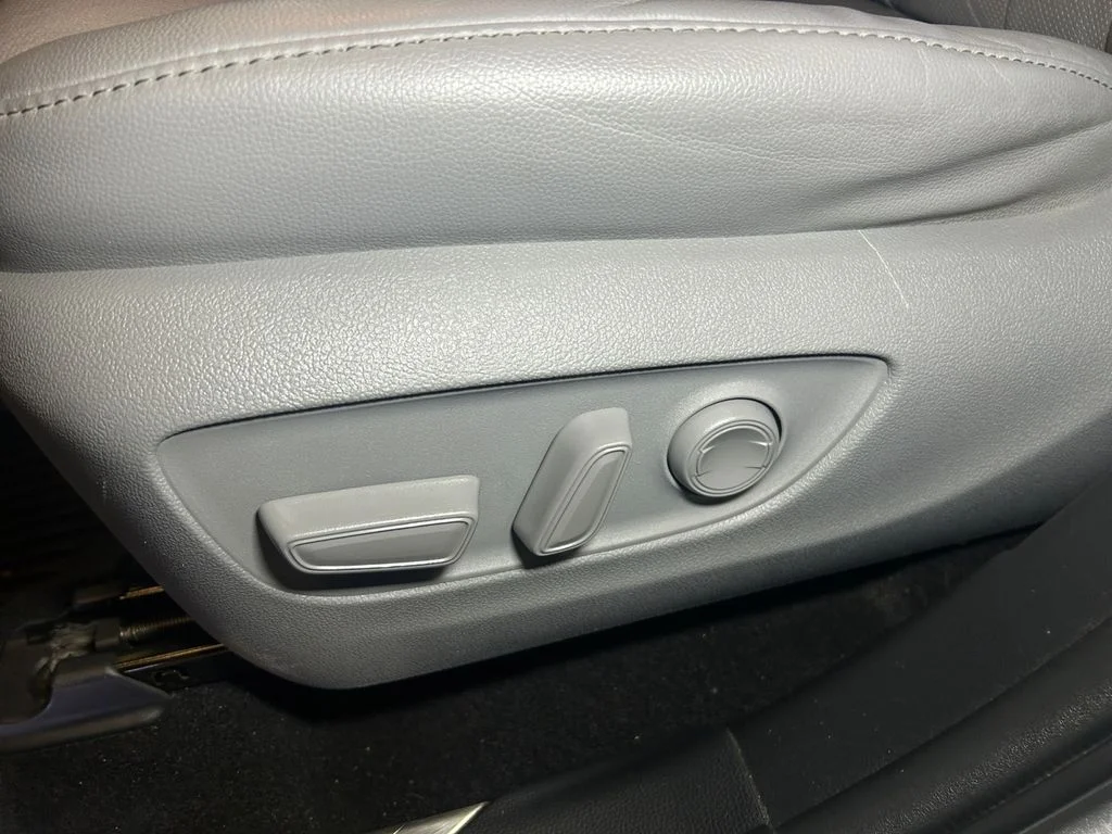 Used 2022 Celestial Silver Toyota Platinum image 25