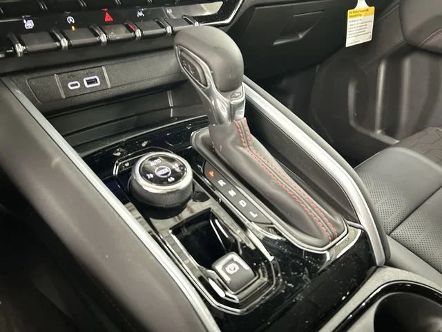 2026 Chevrolet Colorado Z71 - Photo 10
