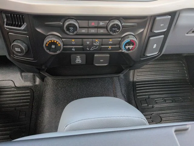 New 2026 Oxford White Ford F-250® XL image 18