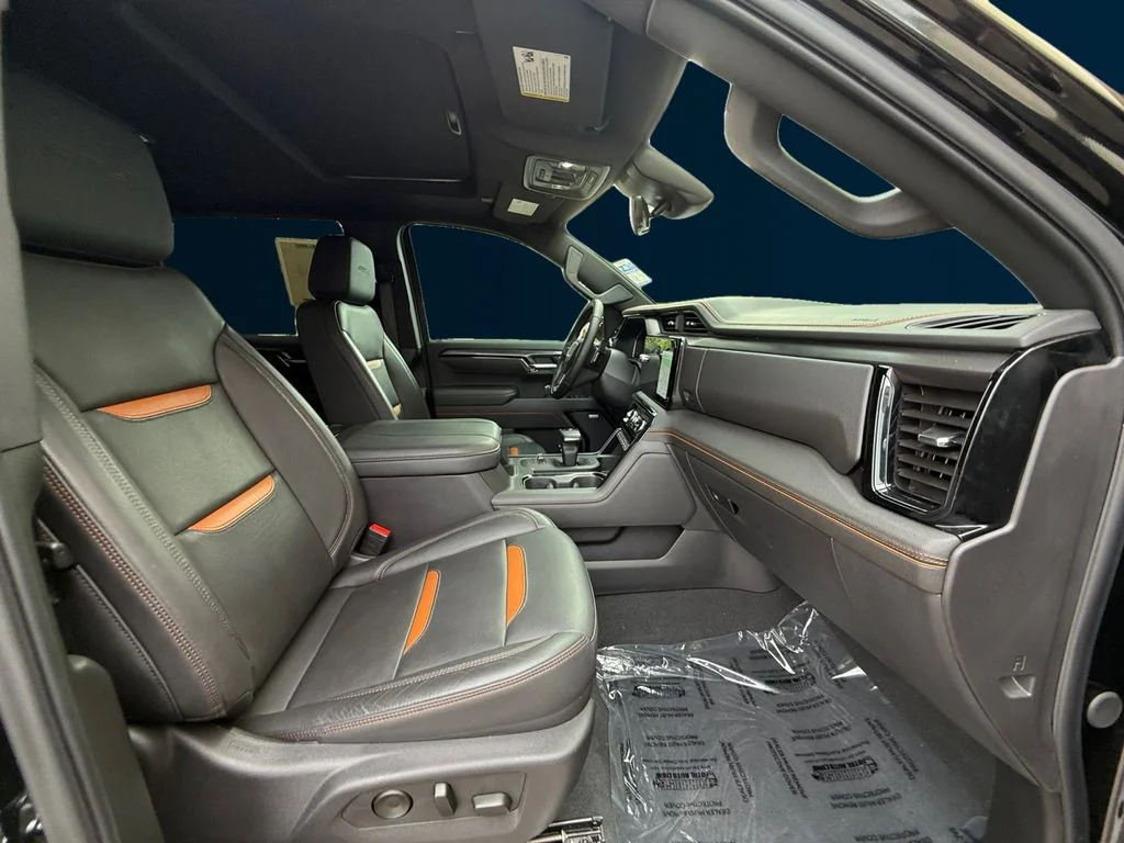 Used 2025 Black GMC AT4 image 9