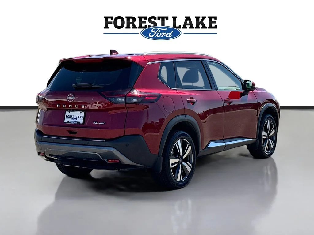 Used 2023 Scarlet Ember Nissan SL image 7