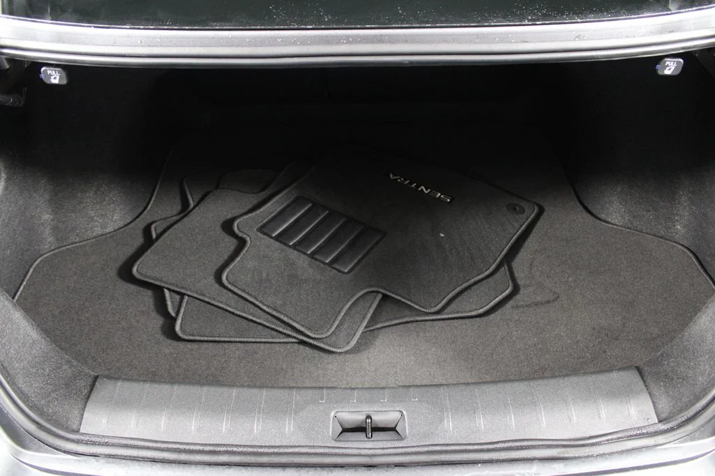 2026 Nissan Sentra SV - Photo 17