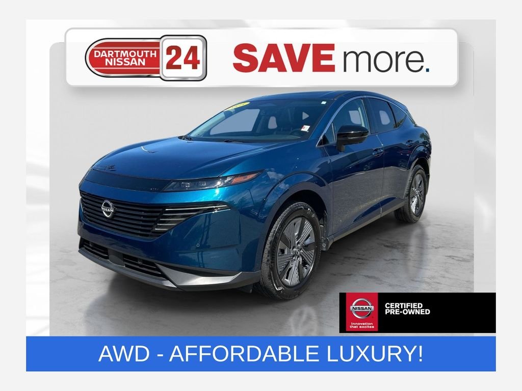 Used 2025 Blue Nissan SL image 1