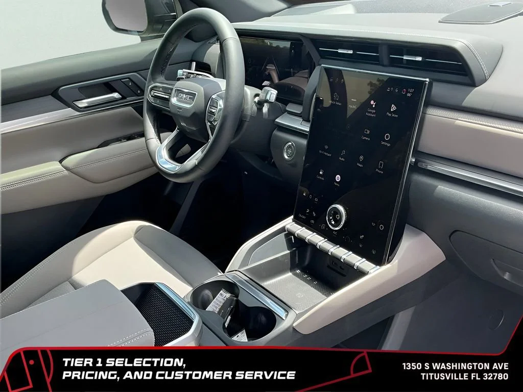 New 2026 Sterling Metallic GMC Elevation image 18