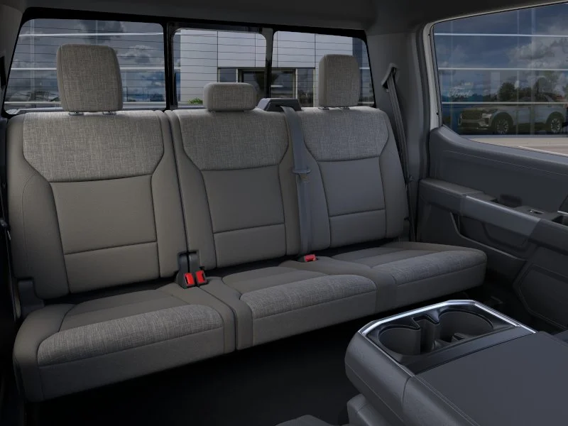 New 2026 Oxford White Ford XLT image 11