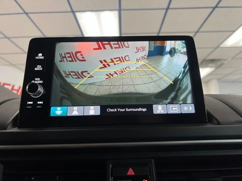 Used 2024  Honda EX-L image 34