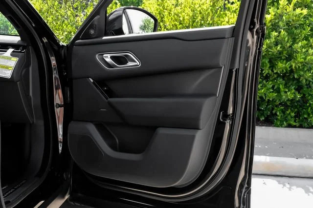 New 2026 Black Land Rover S image 49