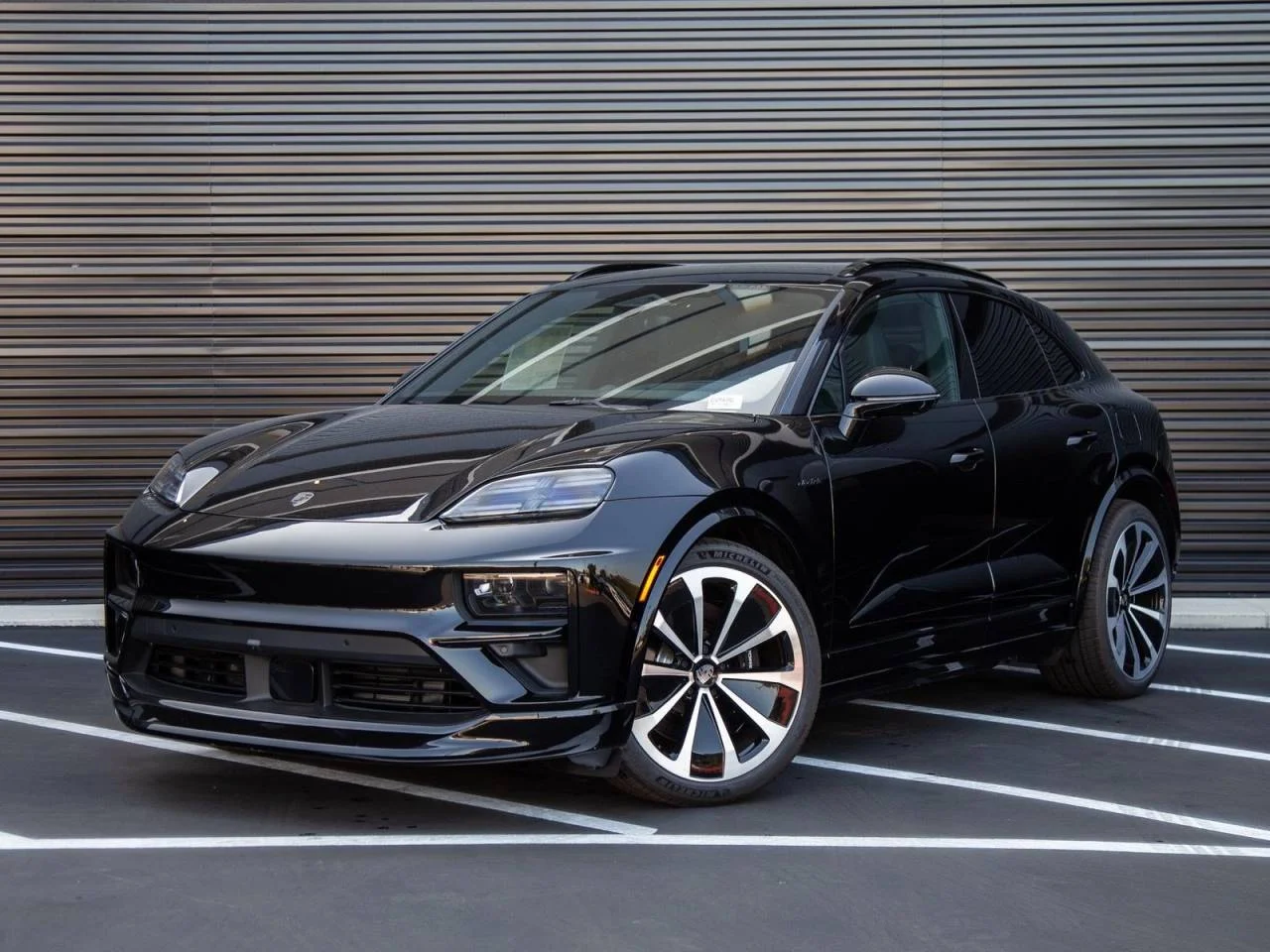 New 2025 Porsche Macan Electric Turbo AWD 4D Sport Utility