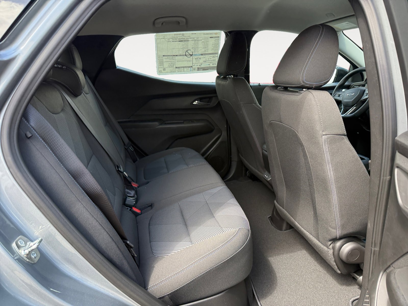 New 2027 Sterling Grey Metallic Chevrolet LT image 18