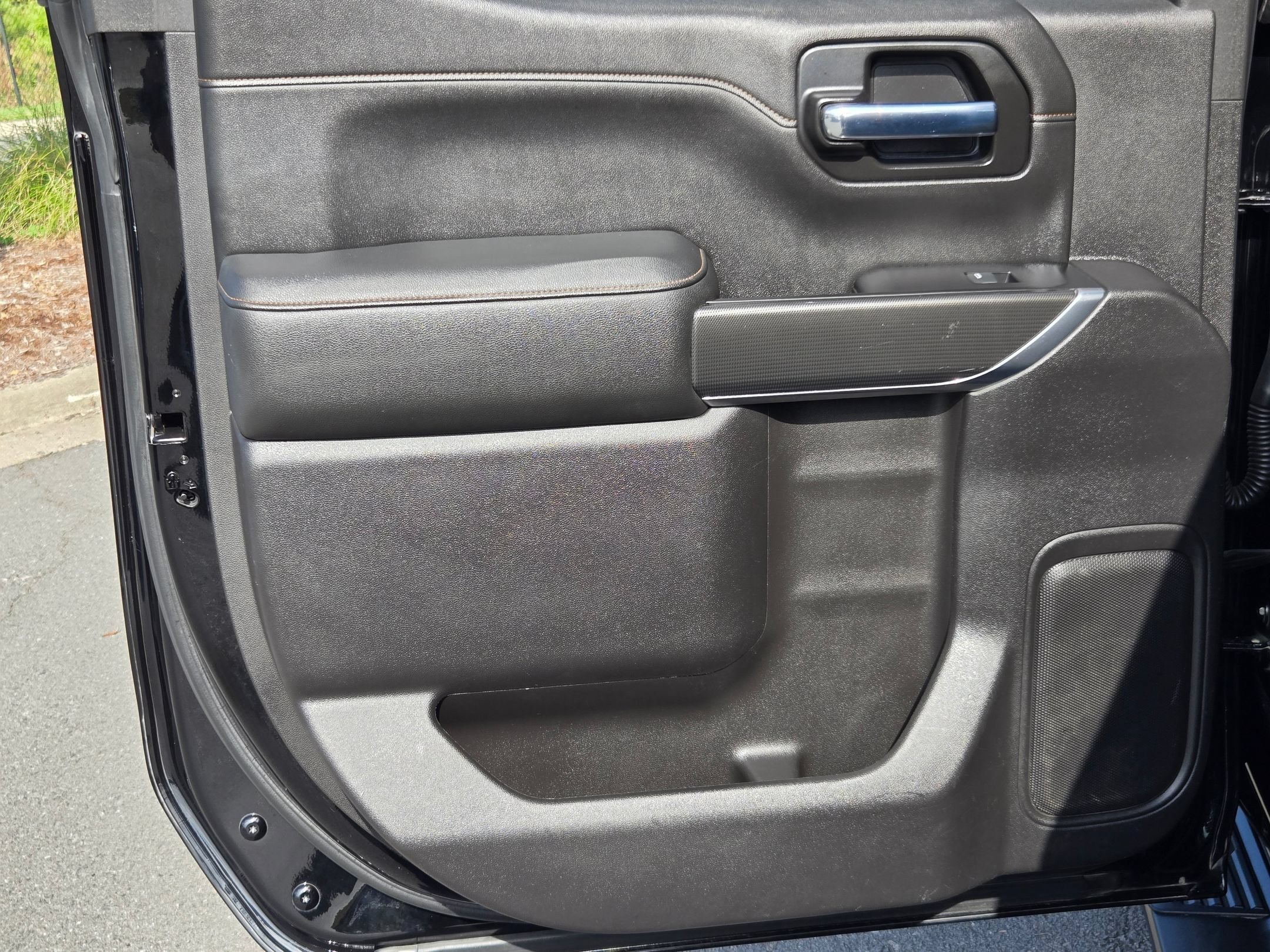 Used 2020 Onyx Black GMC AT4 image 34