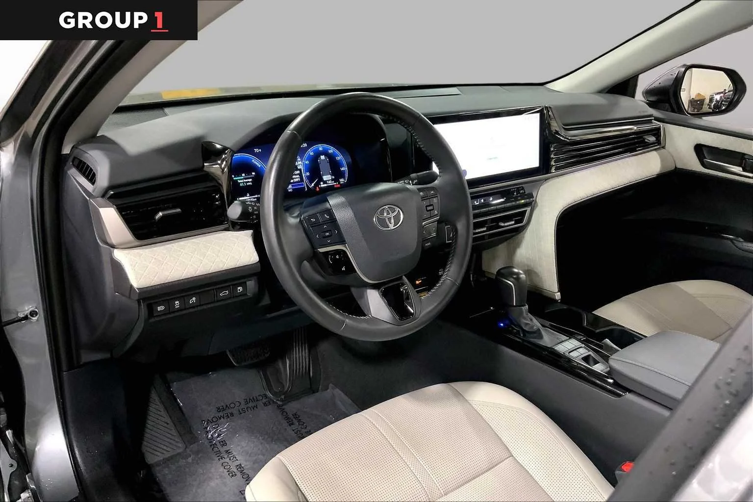 2025 Toyota Camry XLE - Photo 18