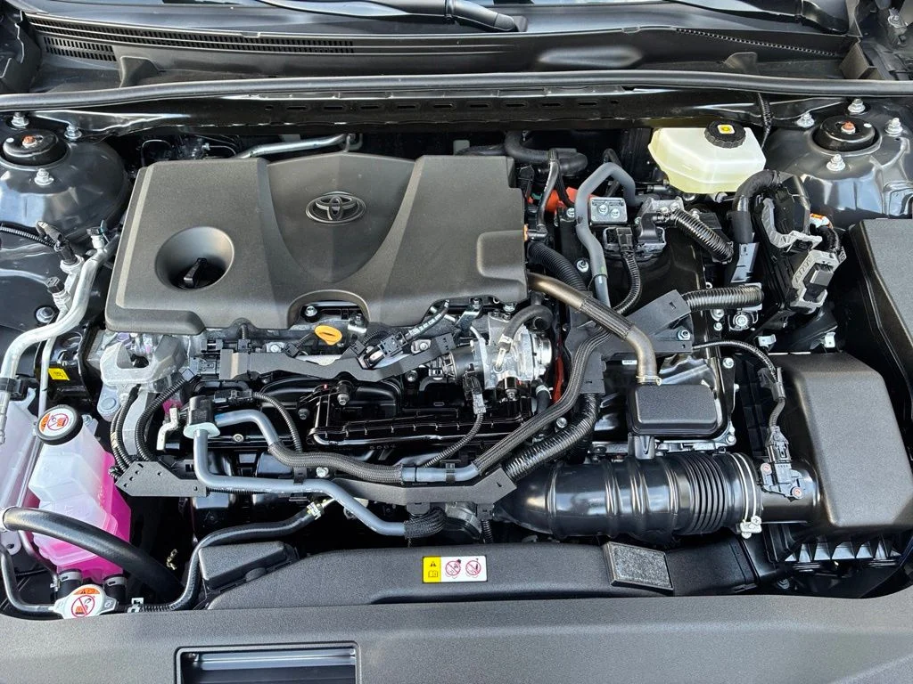 Used 2026  Toyota LE image 38
