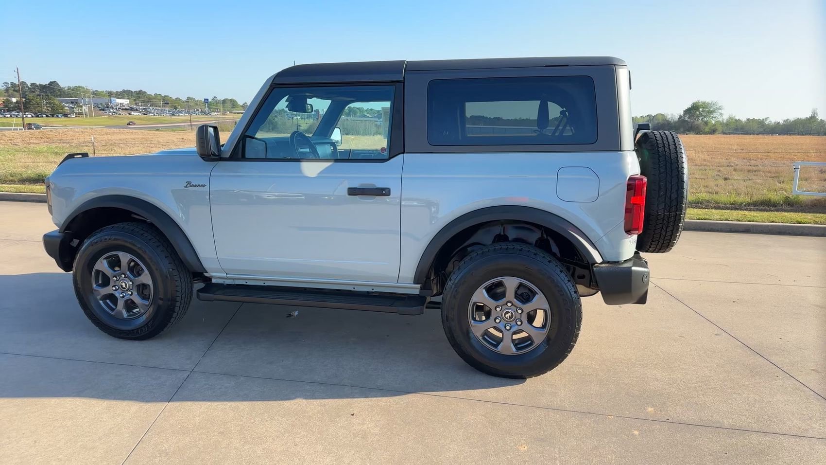 Used 2023 Gray Ford Big Bend image 6