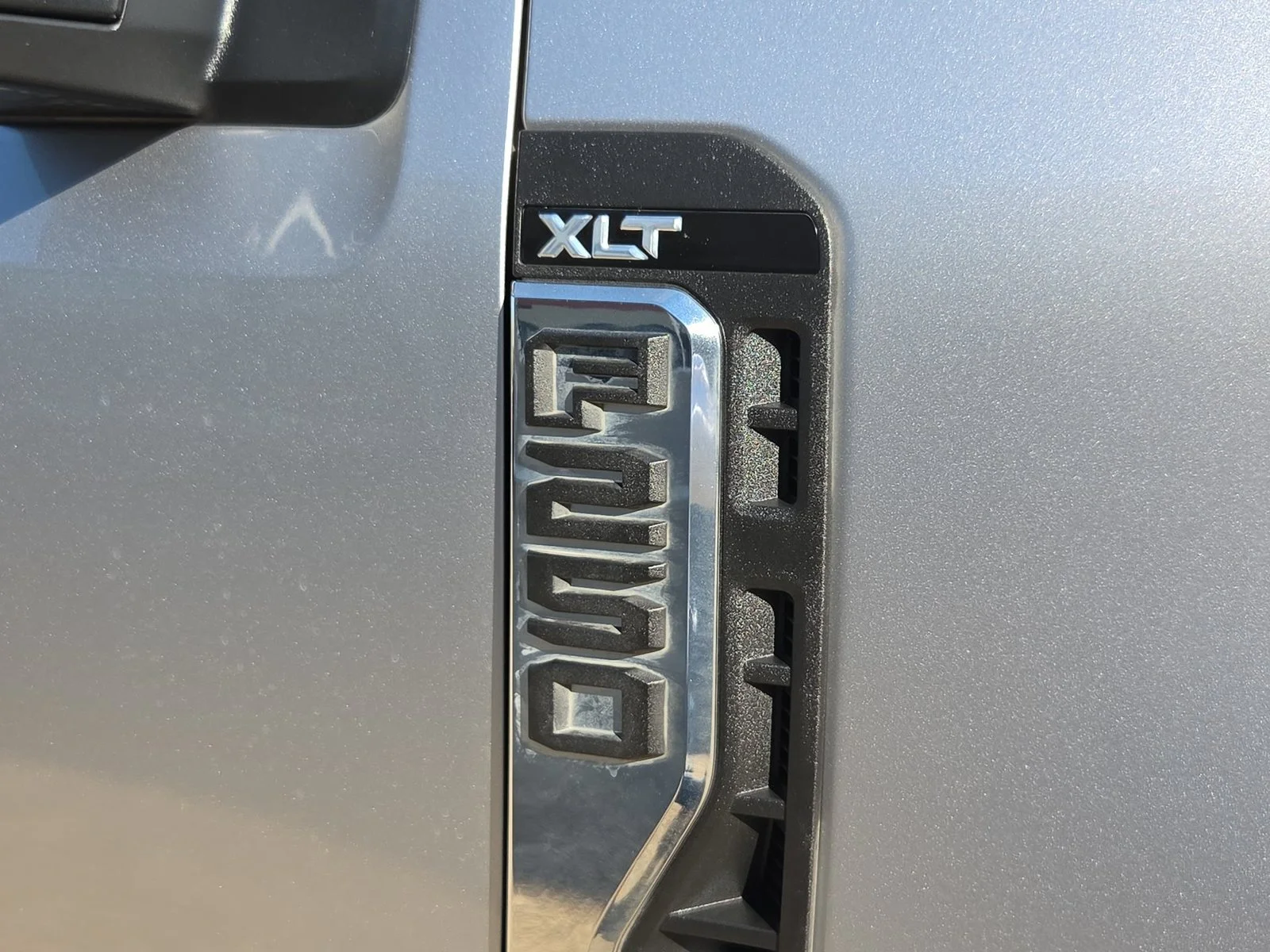Used 2024 Silver Ford XLT image 30