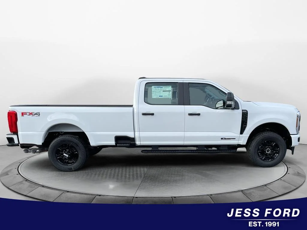 2026 Ford F-350 Super Duty XL - Photo 7