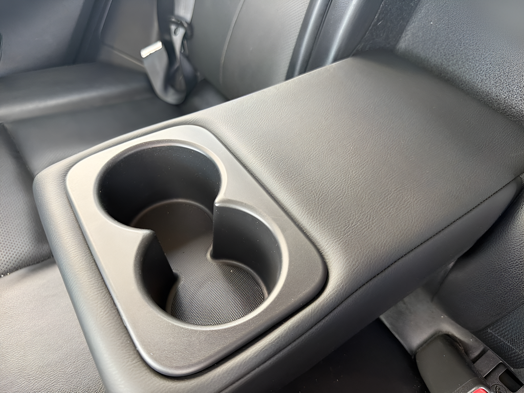 Used 2022 Silver Nissan SL image 25